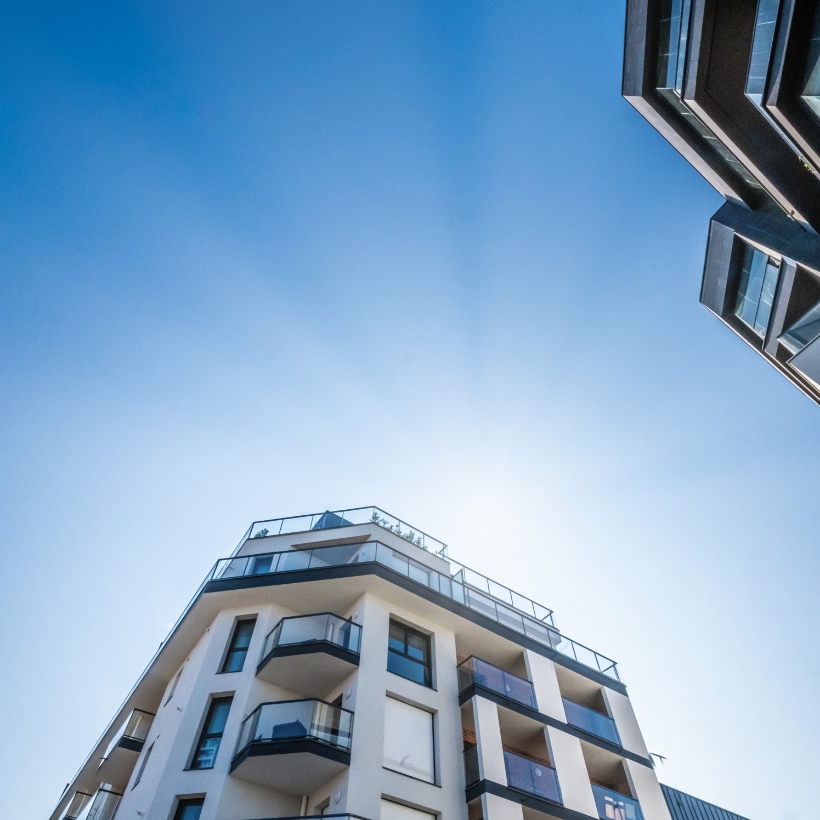 Image contexte Tadamm Architecture immeuble en contre plongée